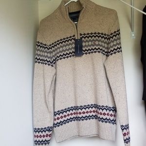 NWT TOMMY HILFIGER pullover sweater